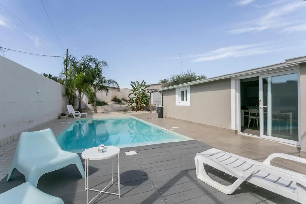 Luxury Bungalow Villaggio Azzurro