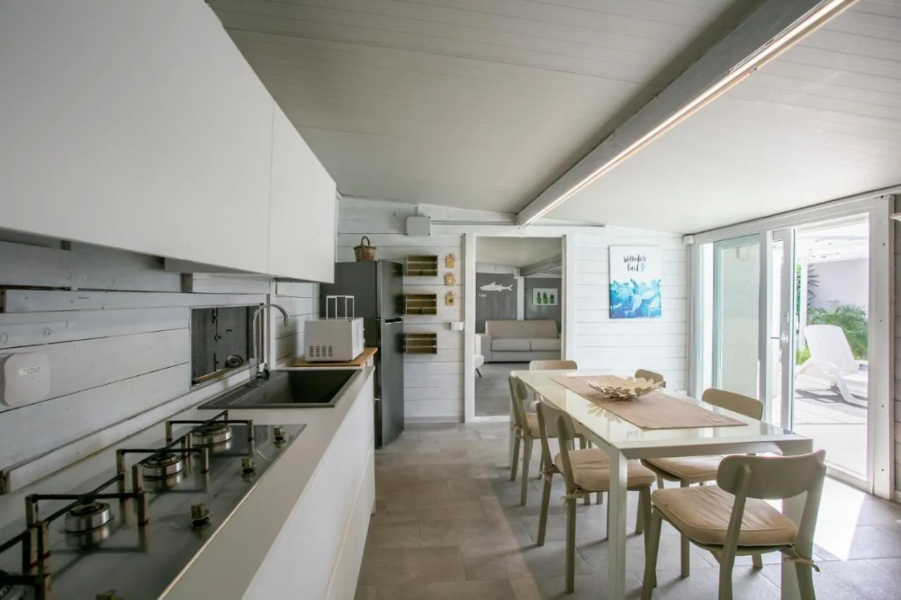 Luxury Bungalow Villaggio Azzurro 0*,  Italien