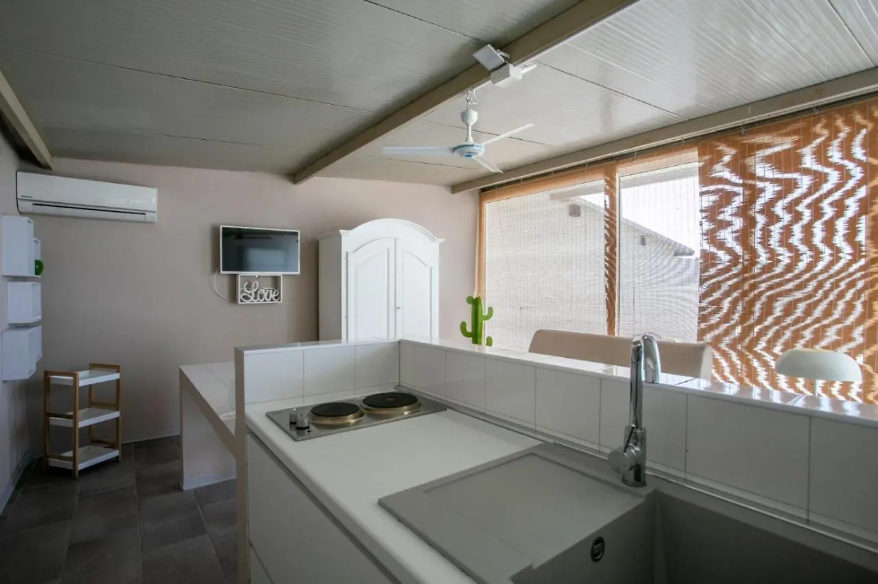 Luxury Bungalow Villaggio Azzurro 0*,